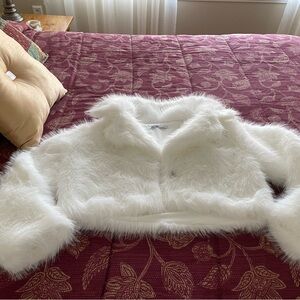 Women's White Teddy Jacket Brand new with box! Size X small